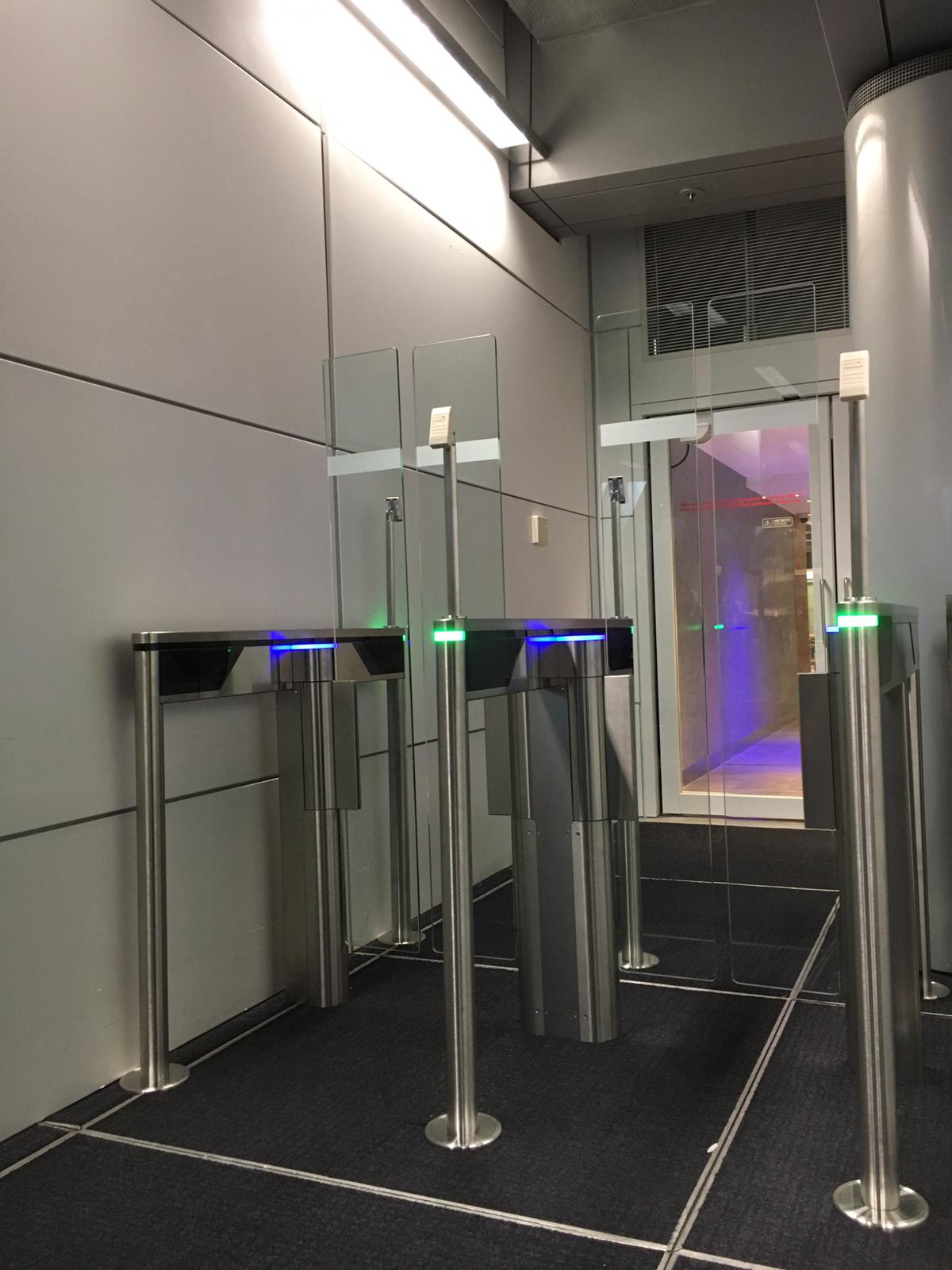 HSBC HQ -Slimlane with Full Height Door.jpeg