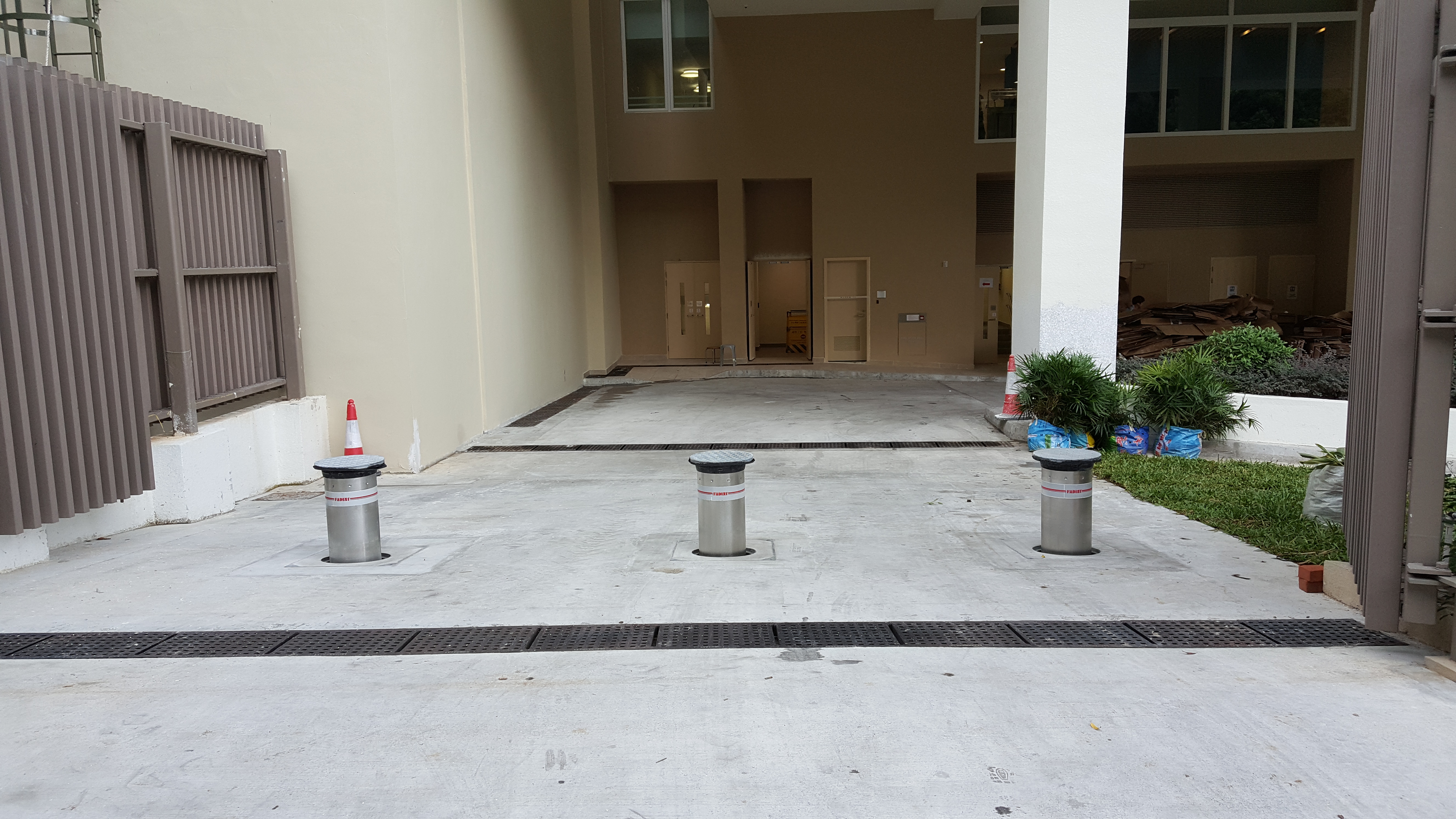 shine_union_Vehicle Barrier Education Instituation Facility at Repulse Bay.jpg